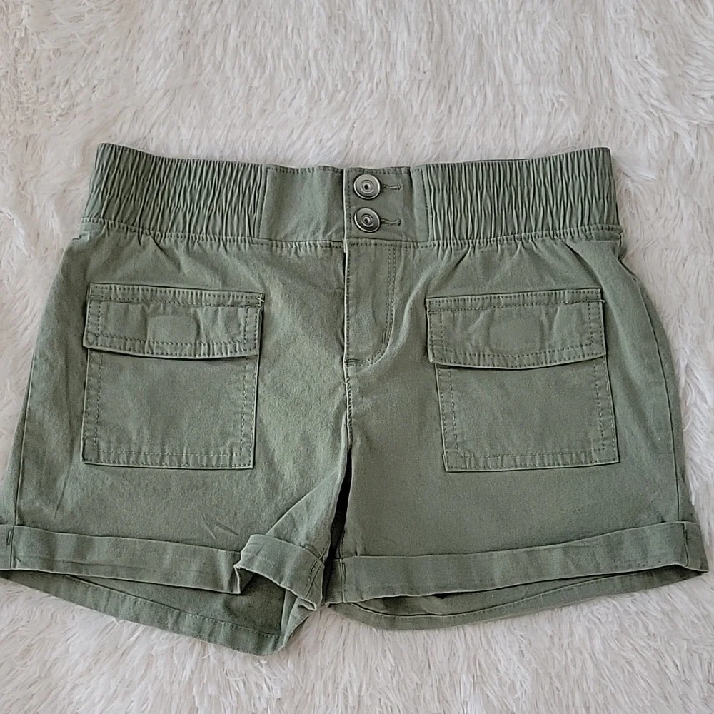Children's Place Green Cargo Shorts Girls Size 10